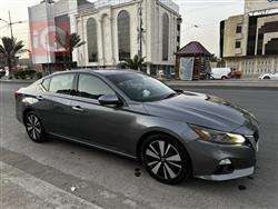 نيسان ألتيما